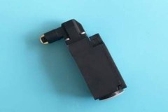 缓冲器开关能通用吗