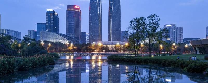 成都有德云社小剧场吗 