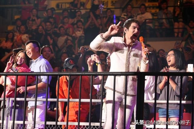 萧敬腾中国好声音（求婚成功的萧敬腾唱功如何网友他唱的无法直视硬核分析） 