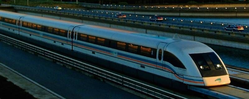 承德到北京有轨道交通吗 