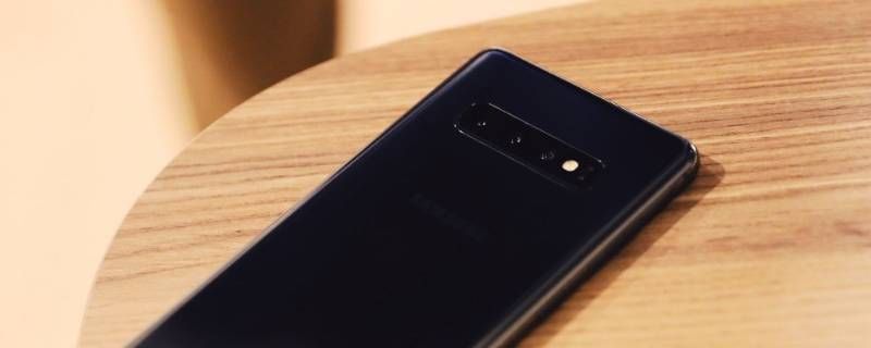 三星s10黑色边框颜色 