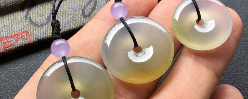 自己戴的平安扣可以卖了嘛 