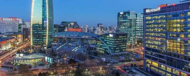 昆明高新区离火车站多远 