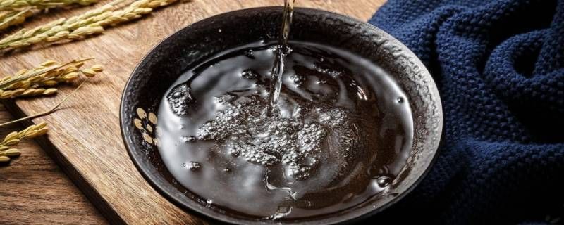 一瓶白酒能喝多少口 